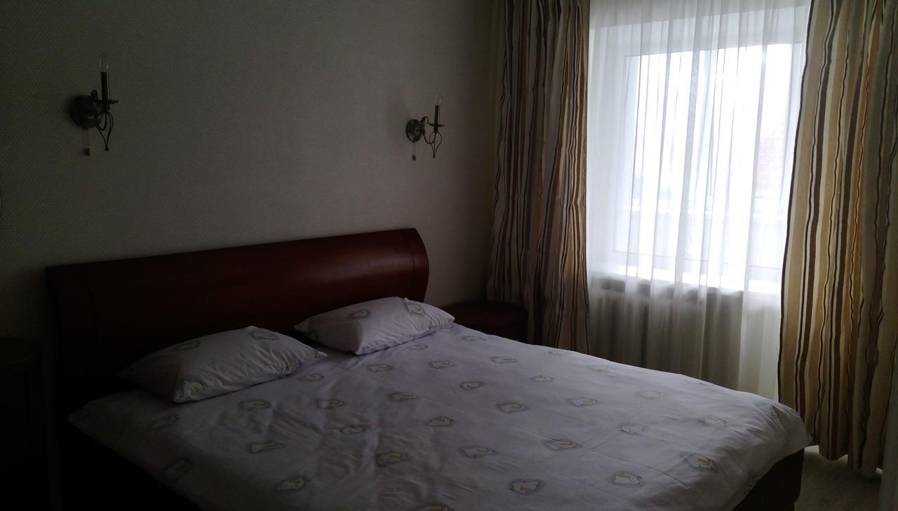 Apartment On Prospiekt Pobiedy 18 Kiev Eksteriør billede